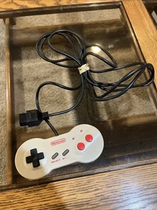 Official OEM Nintendo NES Controller TESTED WORKS #2 - Picture 1 of 5