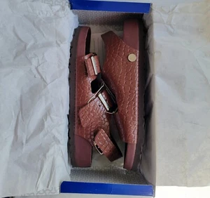 Milano Rivet Logo Embossed Leather BIRKENSTOCK Chocolate Narrow - Picture 1 of 18