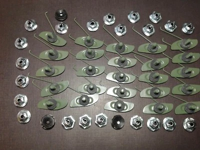 30pc NORS fender belt moulding clips sealer nuts 7/8" - 1-1/8" Cadillac Buick GM - Image 1 of 4