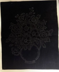 Picture To Paint Tri-Chem Artex - 8815 A Black Vase Flowers Velveteen - Picture 1 of 4