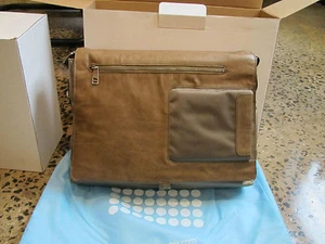 Piquadro Frame Khaki Green messenger/computer bag CA1592FR/VE - Bild 1 von 6