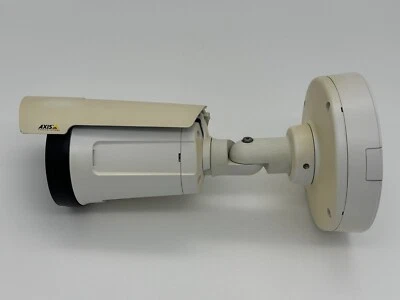 Axis P1427-LE Outdoor Camera 3x Optical Zoom - Image 1 of 4