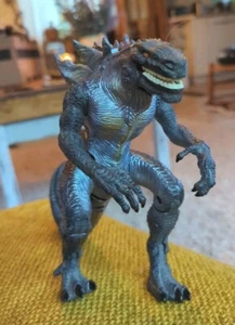 1998 Godzilla Toho Trendmasters Godzilla Fang Bite Action Figure Untested - Picture 1 of 11
