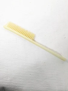 Cepillo de pelo Tupperware vintage 8" peine teaser burlas #436-3 cepillo de fila blanco roto - Imagen 1 de 9