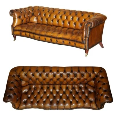 LUXURY VINTAGE SERPENTINE HAND DYED RESTORED BROWN LEATHER CHESTERFIELD SOFA - Image 1 of 4