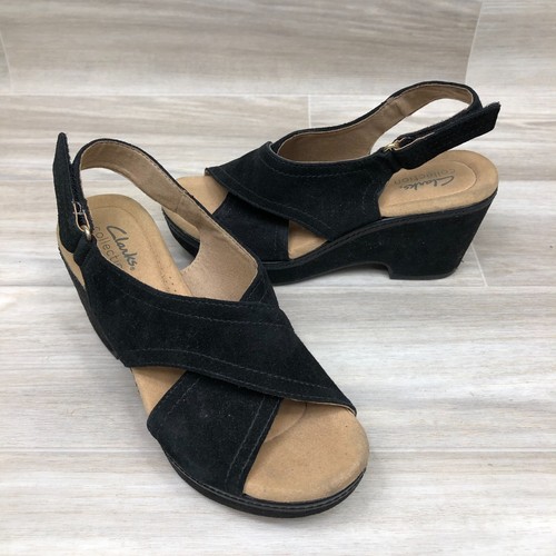 Sandali Clarks Giselle Bay neri scamosciati ritagliati cinturino alla caviglia tacco sughero zeppa taglia 7