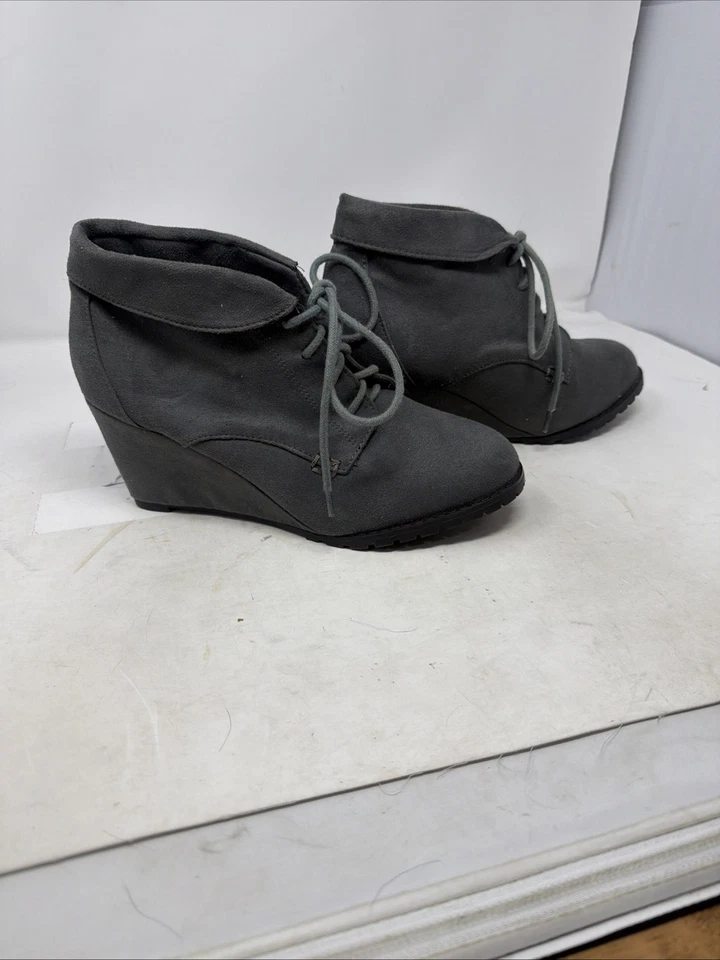 Botas Rampage para mujer 10 M botín al tobillo gris con cordones punta redonda tacones de cuña Foto 1 de 4