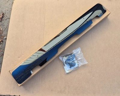 Jeep Liberty 2002-2007 nuevo en stock MoPar puerta trasera superior deflector de aire Foto 1 de 4