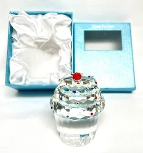SIMON DESIGNS Crystal 3-Tier Cup Cake Paperweight With Red Cherry - Picture 1 of 7