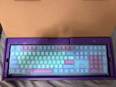 MK Typist Fullsize Frozen Llama TTC GOLD PINK PBT RGB Limited Mechanical KB - Image 1 of 3