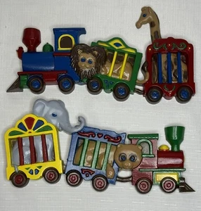 Vintage Circus Childrens Decor Burwood Products Train WALL HANGING 10" x 5" EUC - Picture 1 of 8