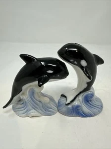 Vintage Ceramic Orca Whale Salt & Pepper Shakers - Picture 1 of 10