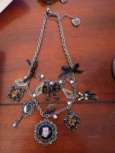 Betsey Johnson Skull Cameo Necklace Vicki Victorian Rare Vintage  - Picture 1 of 1