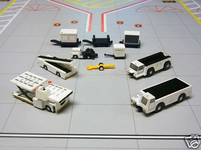 Gemini 200 Vehículos de Apoyo a Aviones Juego de 10 Piezas G2APS451 Escala 1/200 Foto 1 de 2