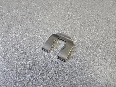 MUY BONITO USADO ORIGINAL PORSCHE 911 912E 930 914 MANGUERA FRENO SOPORTE CLIP NLA #1 Foto 1 de 3