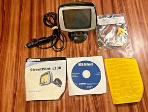 Garmin StreetPilot c330 GPS Navigator Bundle w/ Auto Mount & Power Cable #1272 - Picture 1 of 6