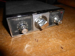 Vintage 1970s Realistic 5 Pin Mini-23 CB Radio Citizens Band Transceiver TRC68 - Picture 1 of 4