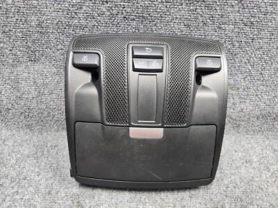 2014-2018 MERCEDES CLA250 前盖车顶灯面板 原始设备制造商 — 第 1/4 张图片