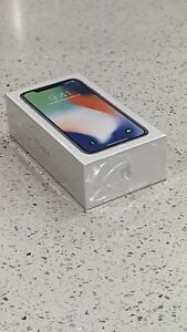 Apple iPhone X - 64GB - Silver (Unlocked) A1865 (CDMA + GSM)