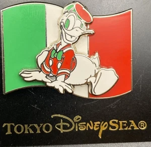 Tokyo DisneySea Mickey & Donald Duck Italian Flag Pin Japan Exclusive Rare - Picture 1 of 3