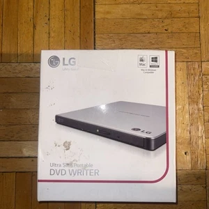 NEW, LG - GP65NS60 External Portable Drive 8X DVD+/-RW Writer USB 2.0, Silver - Afbeelding 1 van 2