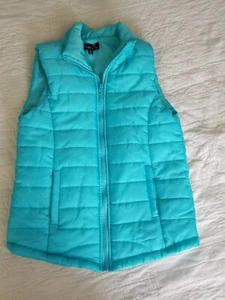 Rue 21 Large Light Blue Quilted Vest Size L Zipper Front Open Side Pockets-COOL! - Picture 1 of 7