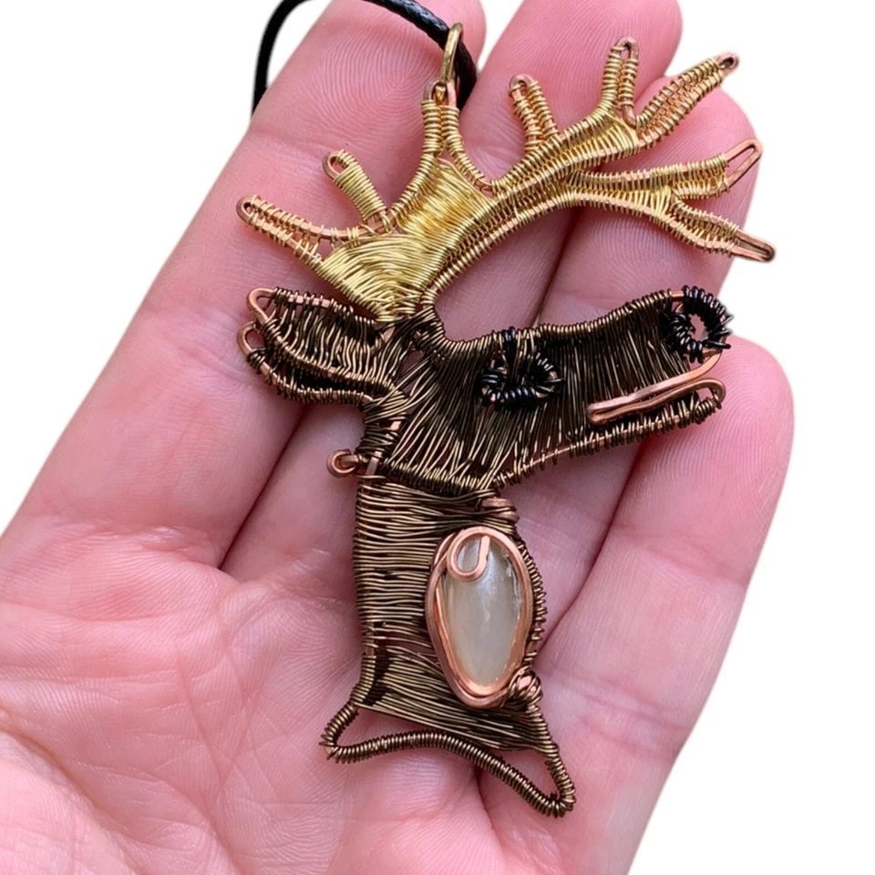 Pingente de cervo pérola envoltório de fio de cobre feito à mão amante de animais joias presente unissex - Imagem 1 de 4