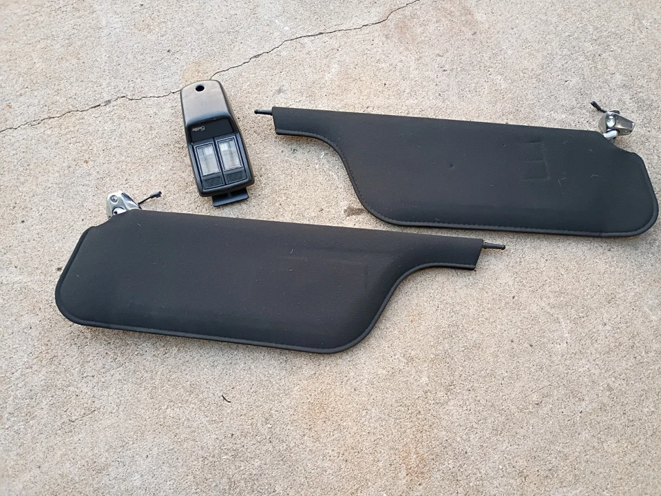 Cadillac Deville 1989-1993 parasoles y mapa claro tela negra Foto 1 de 4