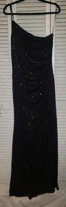 Evening Gown, Prom, Wedding, Black Tie Formal Dress - Picture 1 of 2