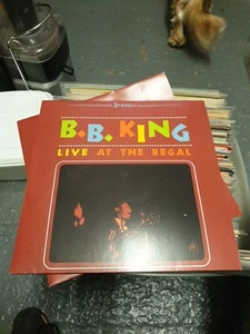 B.B.KING LIVE AT THE REGAL LIMITED EDTION YELLOW VINYL - Picture 1 of 3