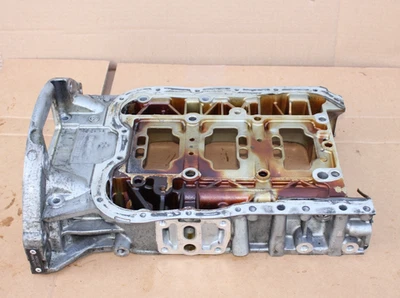 Bandeja de aceite secundaria superior del motor OEM HYUNDAI SANTA FE 2012 2,4 L Foto 1 de 4