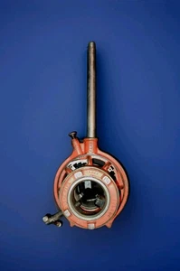 Toledo 1" 1-1/4" 1-1/2" 2" Ratcheting Pipe Threader #8832 w/12" Handle Good Dies - Picture 1 of 10