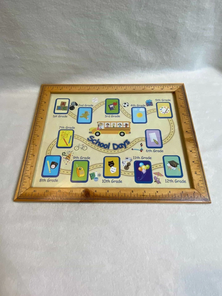 Marco Memory Lane Niños Días Escolares (para Grados 1 - 12) - Insertos: 1 1/2 x 2 Foto 1 de 4