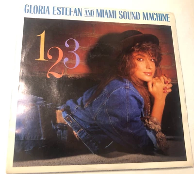 Gloria Estefan And Miami Sound Machine 7" Record 45 & Picture Sleeve 1-2-3 /123 - Image 1 of 4
