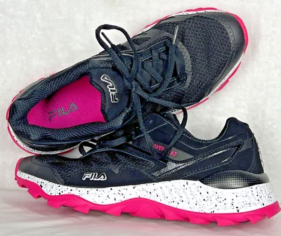 Lo último Rosa y Negro Fila Mujer’s Traverse AT Trail Running y Jogging Zapatos talla 11 Foto 1 de 4