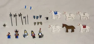 Vintage Lego Castle Knights Minifigure w/ Horses & Accessories Western Lot - Picture 1 of 3