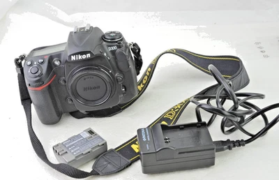 Nikon D300 12.3MP DSLR Kamera, Auslösungen /shutter count 7640 - Bild 1 von 4