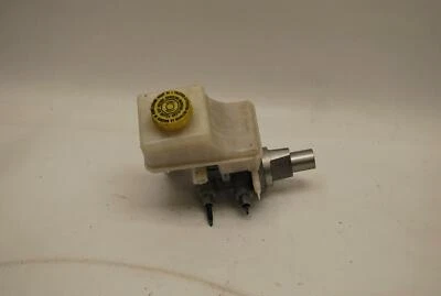 2009-2021 CHRYSLER 300 3.6L A/T RWD POWER BRAKE MASTER CYLINDER W/ RESERVOIR OEM - Image 1 of 4