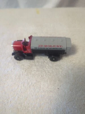 Lledo Chevron Diecast Zerolene Standard Oil Tank Truck 1:64 Scale England #11 - Image 1 of 4