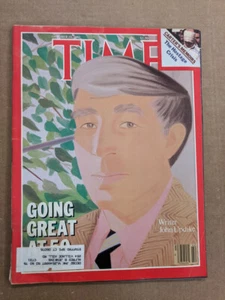 TIME MAGAZINE, Author John Updike, October 18, 1982 M182 - Picture 1 of 1