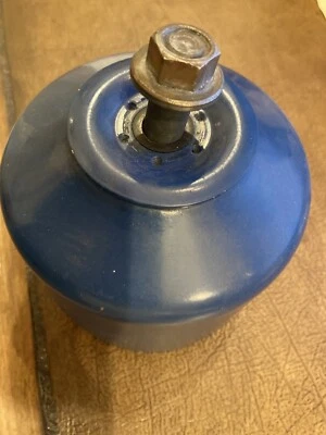 OEM Vintage British Leyland Triumph TR6 & TR250  ‘68-‘76 Oil Canister 510107 - Image 1 of 4