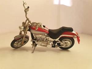 Modellino Moto Hotwheels Harley Davidson Softail Deuce 1/18 - Foto 1 di 6