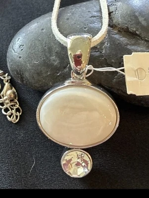 Collar Lia Sophia - Discos medallón contiguos imitación madreperla y cristal L3 Foto 1 de 4