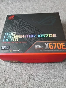 ASUS ROG CROSSHAIR X670E HERO AMD AM5 Gaming Motherboard - Afbeelding 1 van 6