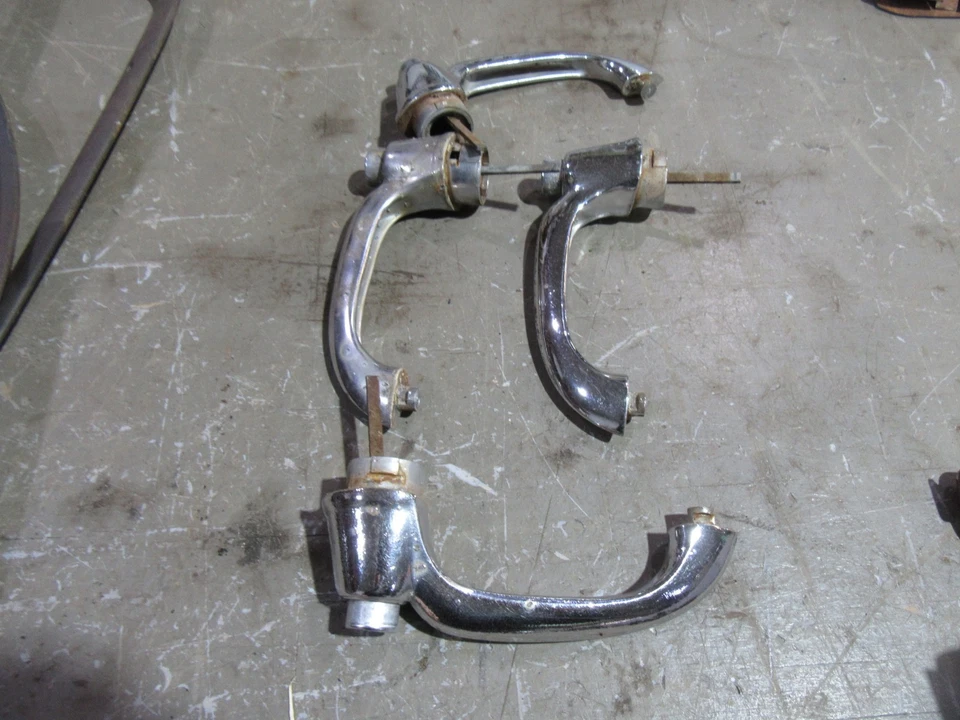 Chevrolet Stileline 1949-1952 4 puertas sedán exterior manija puerta cromada juego Foto 1 de 3