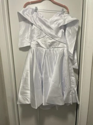 Never Worn White Wedding Dress A-Line Princess Satin Ruffles Off Shoulder sz 16W - Image 1 of 4