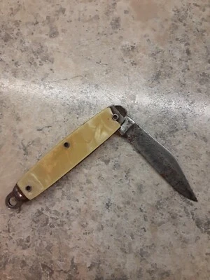 Navaja de Bolsillo Vintage Madreperla Hoja Única 2.5" Cerrada  Foto 1 de 4