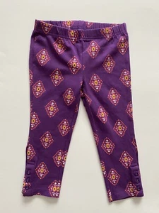 Baby Gap Girl’s Capri Leggings Purple Buttons Size XS /4-5/ NWT - Picture 1 of 2