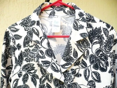 PAISLEY S M FLORAL BATIK LOOK HIPPY IVORY BLACK CANADIAN BLAZER JACKET TOP WOMEN - Image 1 of 4