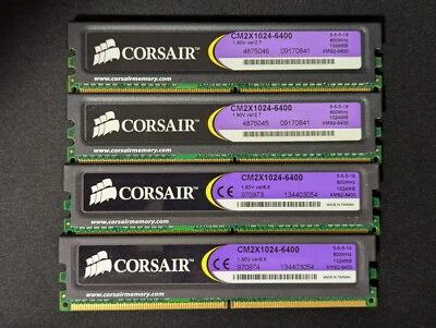 Memoria RAM DDR2 PC2-6400 800Mhz 1GB Corsair XMS2 CM2X1024-6400 - Kit 4GB - Immagine 1 di 2